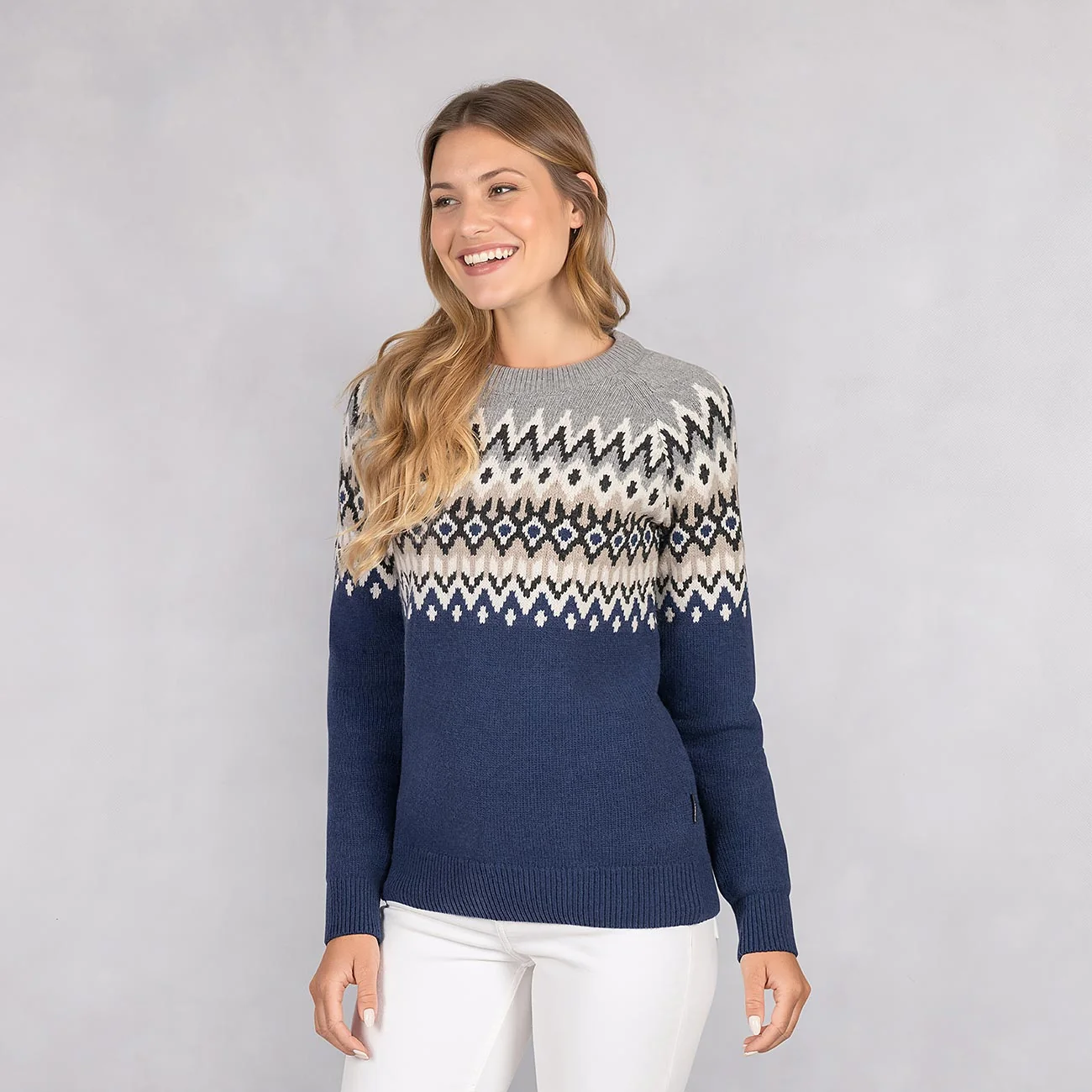 Nordic Sweater Women - Image 8